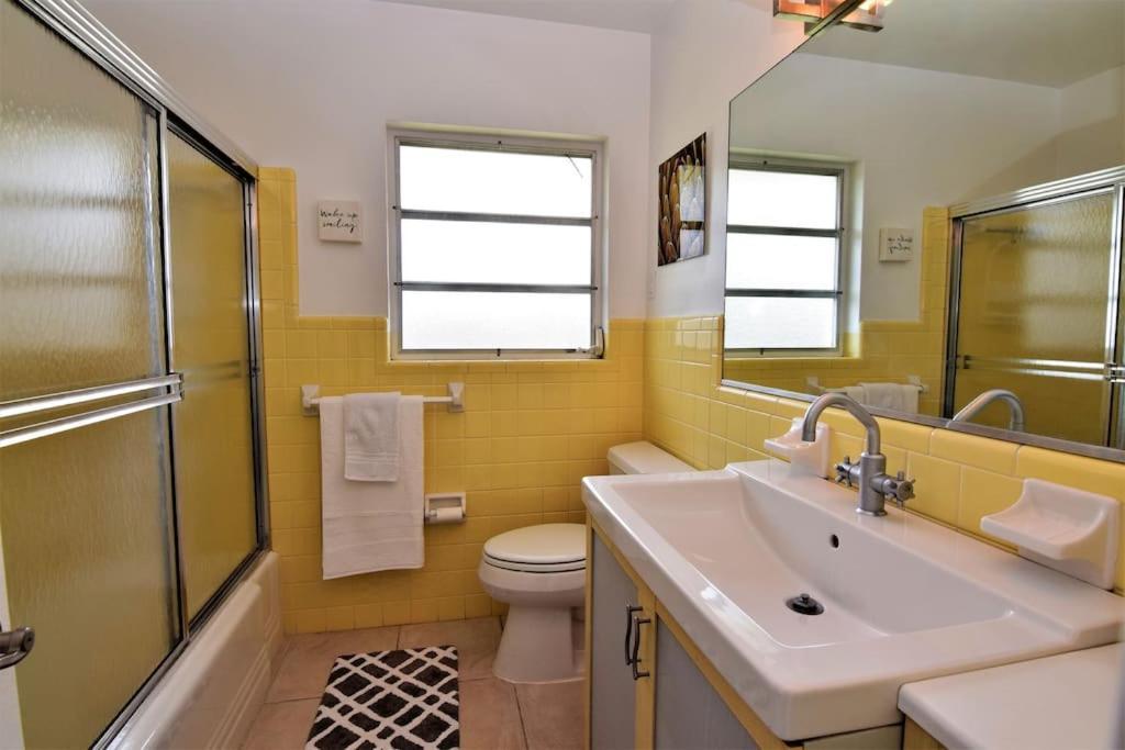 Hébergement de vacances Rowena House 2bd Den 2bth Heated Pool Near Siesta Key