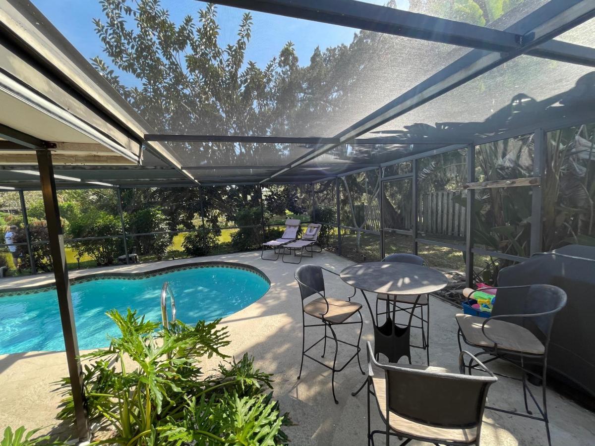 Rowena House 2bd Den 2bth Heated Pool Near Siesta Key