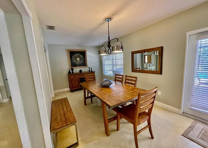 Rowena House 2Bd Den 2Bth Heated Pool Near Siesta Key
